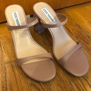 Never Worn Steve Madden Beige/Tan heels for summer